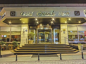 هتل گرند اوزتانیک استانبول (4 ستاره)